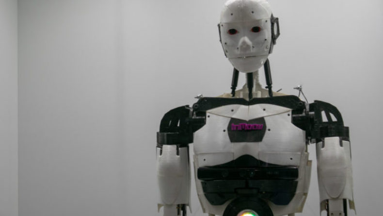 Nosotros Robots